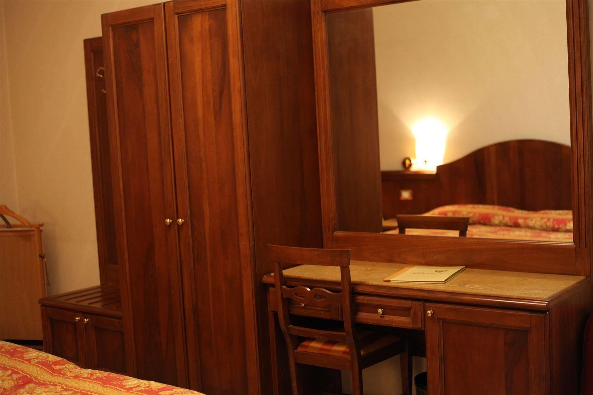 Hotel Anxanum Lanciano Kültér fotó