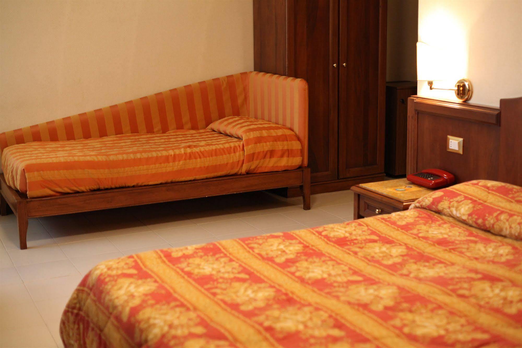 Hotel Anxanum Lanciano Kültér fotó