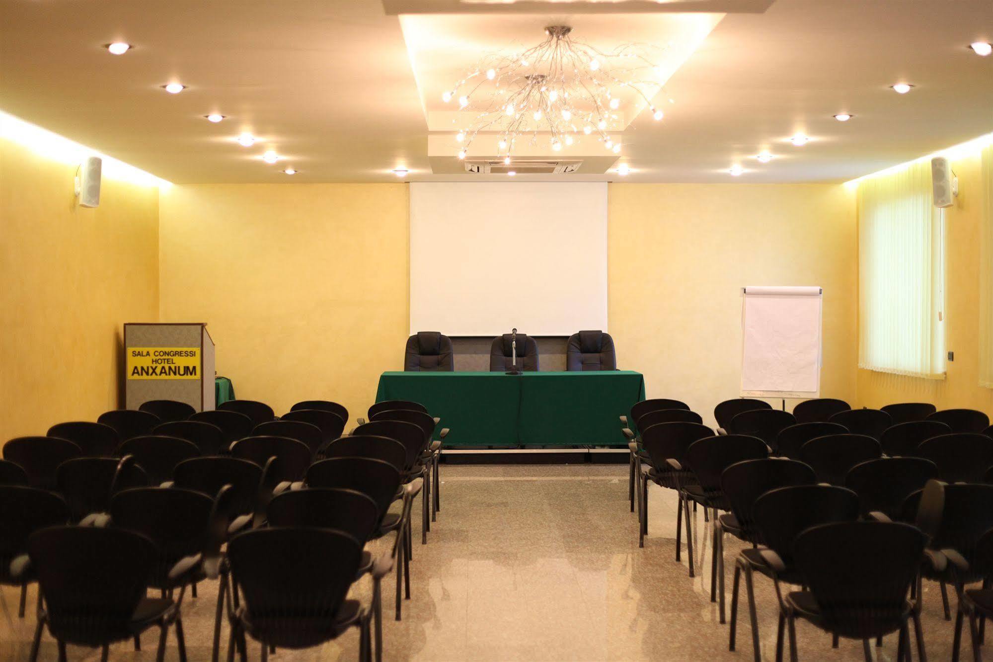 Hotel Anxanum Lanciano Kültér fotó
