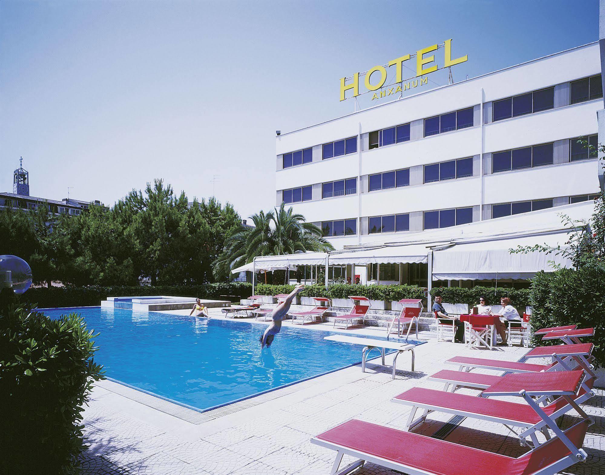 Hotel Anxanum Lanciano Kültér fotó